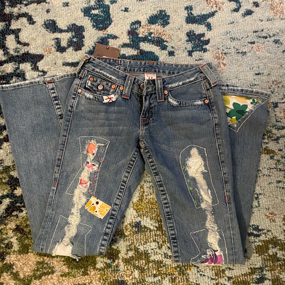 NWT Gorgeous Woodstock patchwork destroyed jeans
